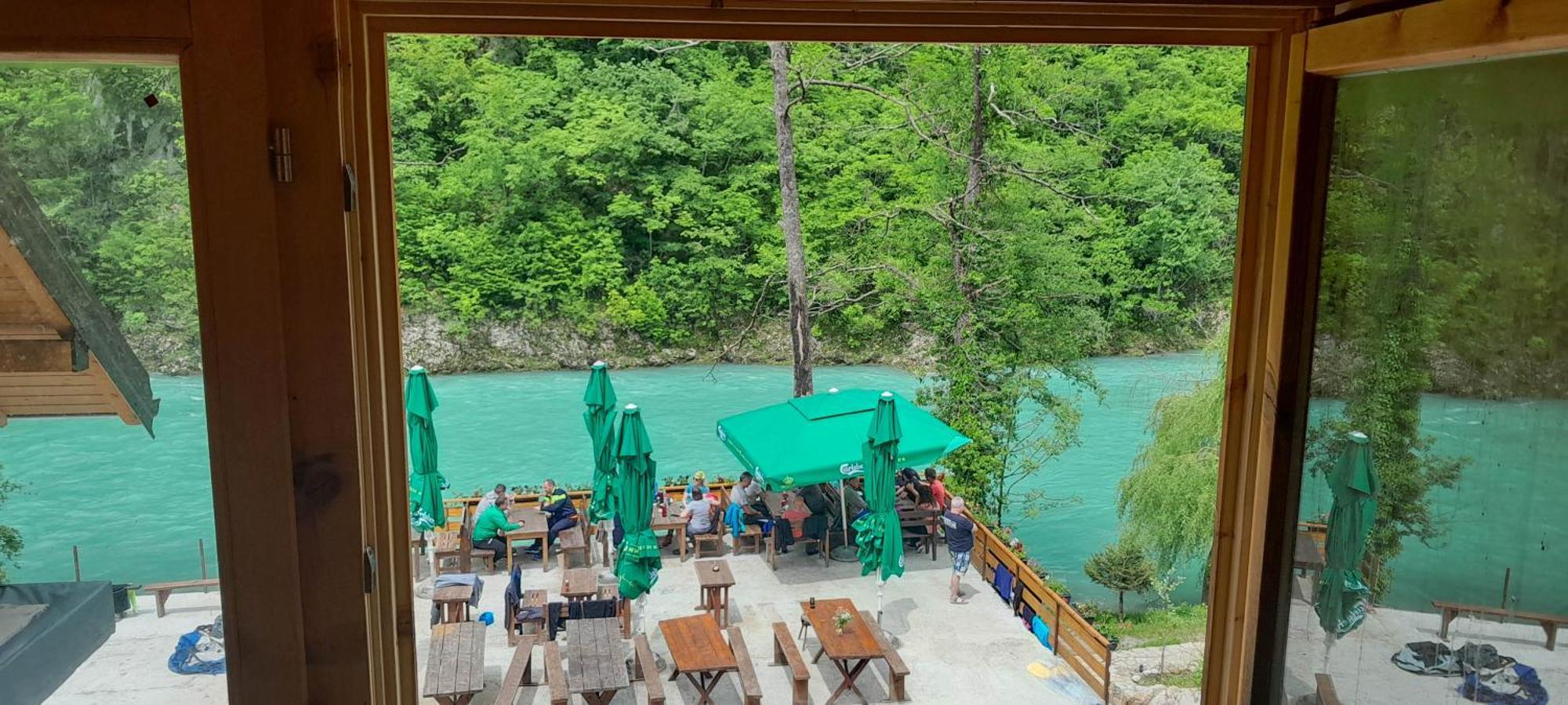 Rafting Camp Encijan Hotell Foca Rum bild